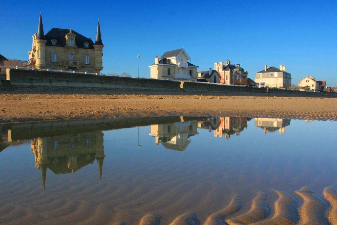 Maison Arromanches: Spacious 5-Bedroom with Garden, Near Beach Tracy-sur-Mer Exterior photo